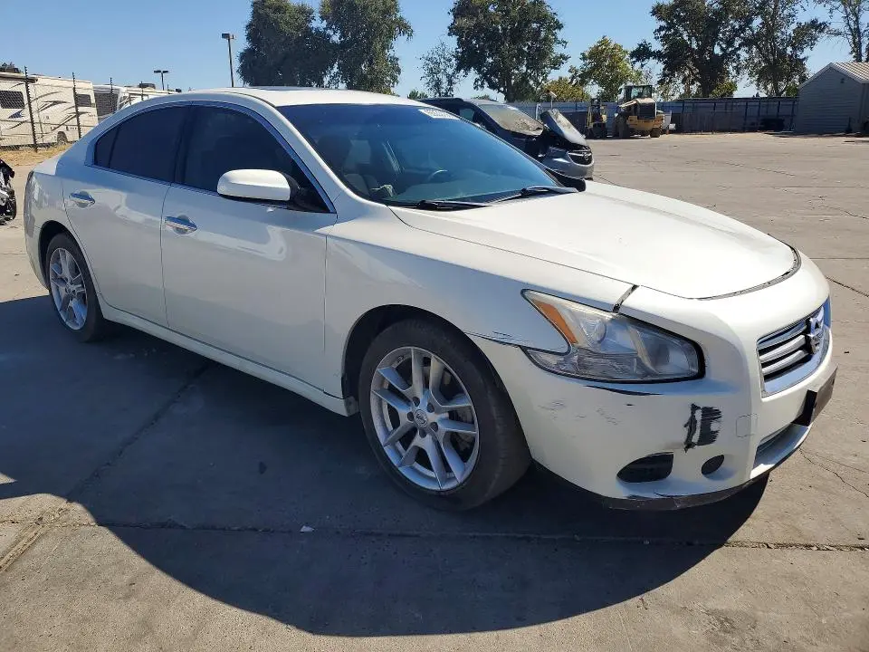 2014 NISSAN MAXIMA 3.5 S  