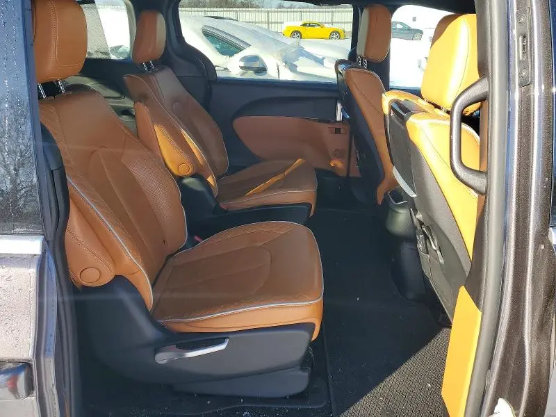 2021 CHRYSLER PACIFICA HYBRID PINNACLE  