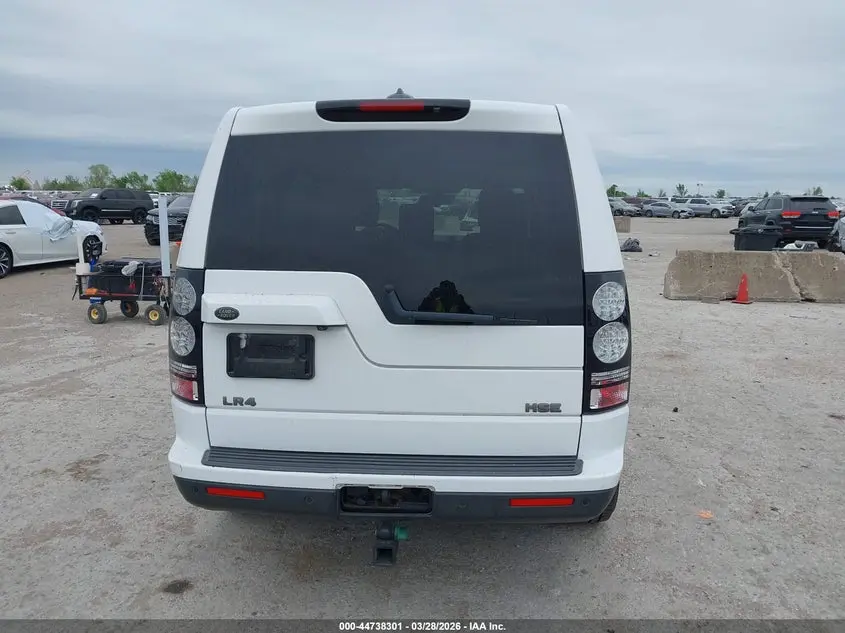 2016 LAND ROVER LR4  