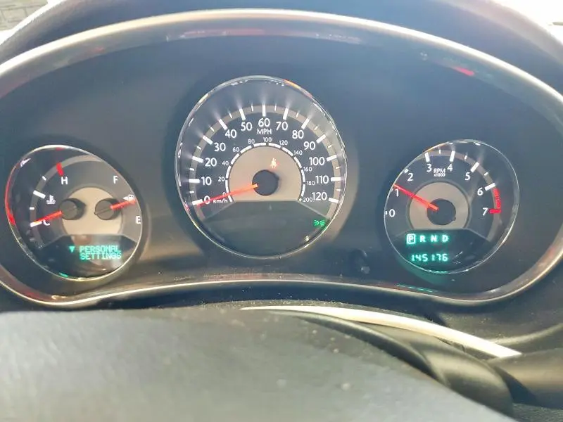 2012 CHRYSLER 200 TOURING  