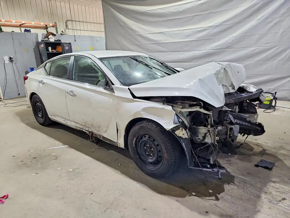 2019 NISSAN ALTIMA S  