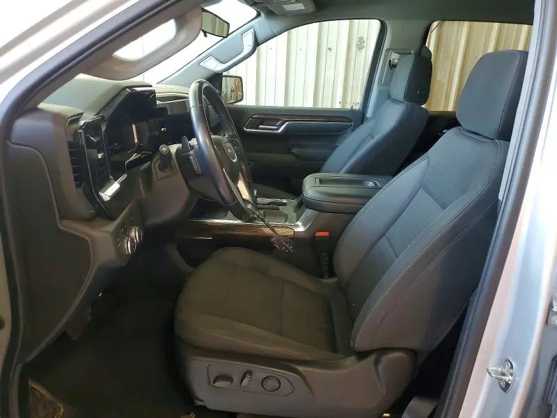 2022 GMC SIERRA K1500 ELEVATION  