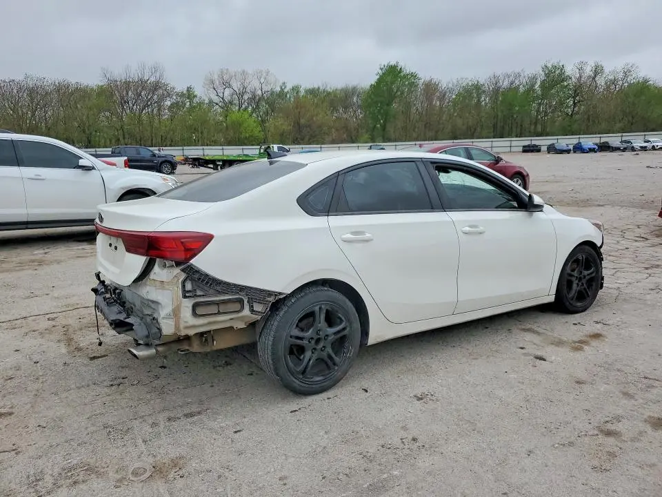 2019 KIA FORTE LXS  