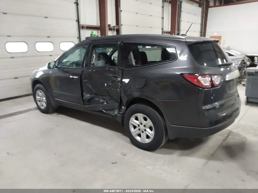 2014 CHEVROLET TRAVERSE LS