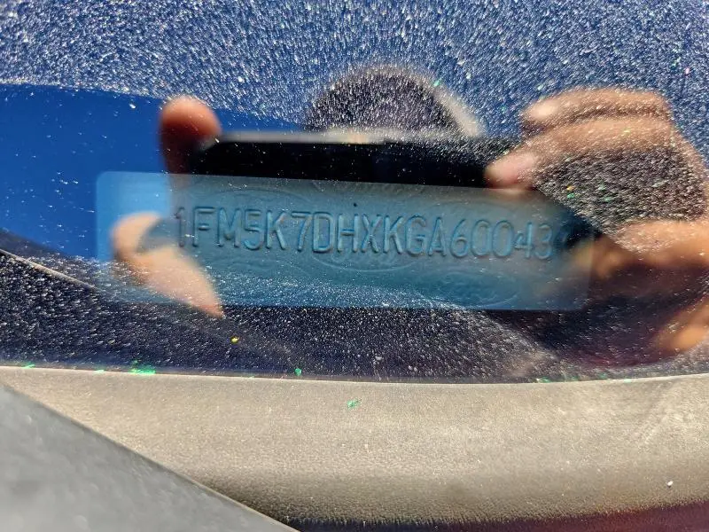 2019 FORD EXPLORER XLT  