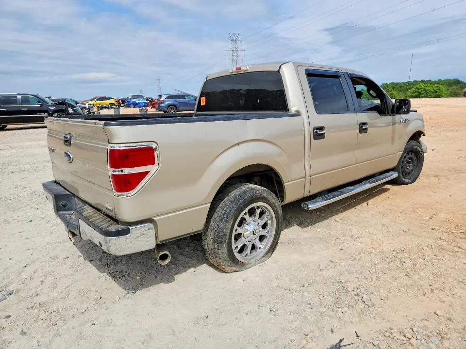 2010 FORD F150 SUPERCREW  