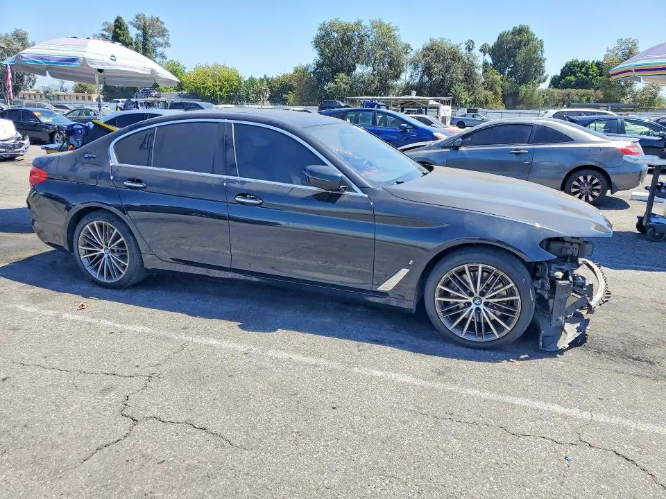 2018 BMW 530E   