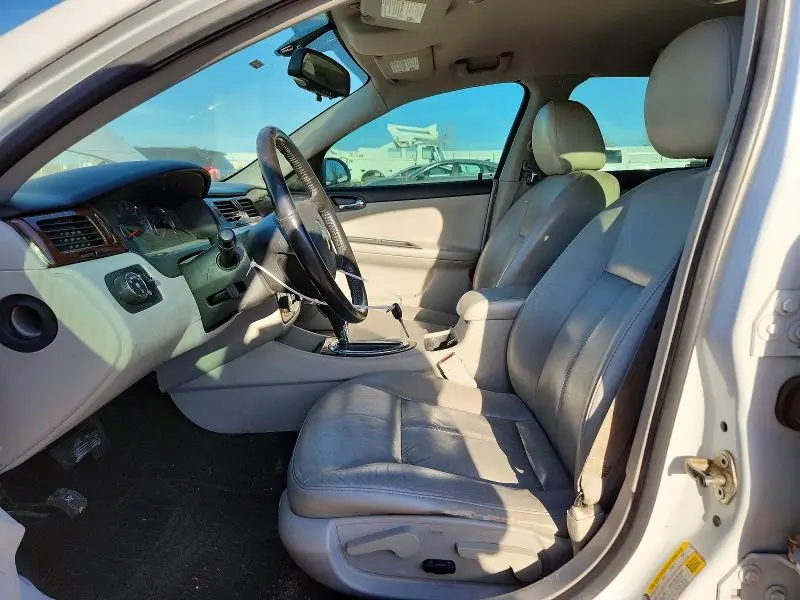 2010 CHEVROLET IMPALA LT  