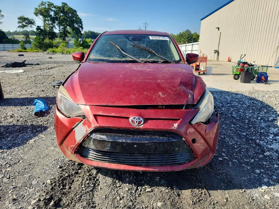 2017 TOYOTA YARIS IA BASE  