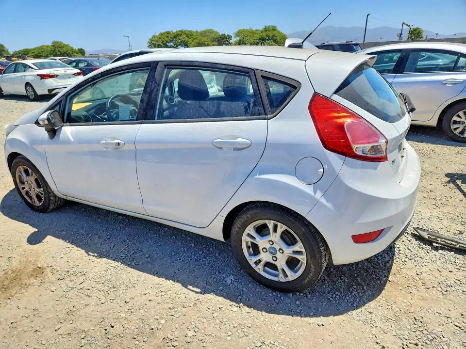 2014 FORD FIESTA SE  