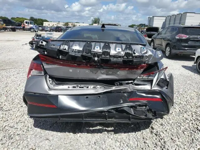 2025 HYUNDAI ELANTRA SEL  