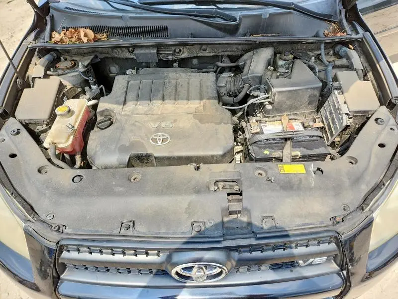2011 TOYOTA RAV4 SPORT  