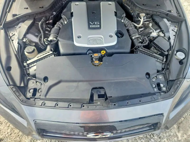 2015 INFINITI Q50 SPORT  
