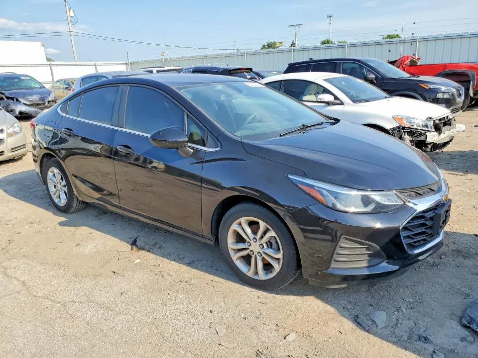 2019 CHEVROLET CRUZE LT  