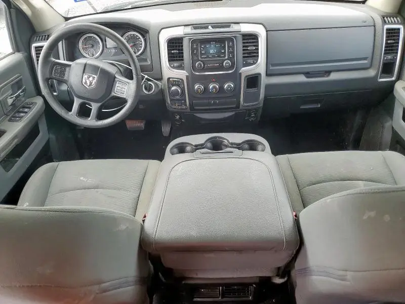 2020 RAM 1500 CLASSIC SLT  