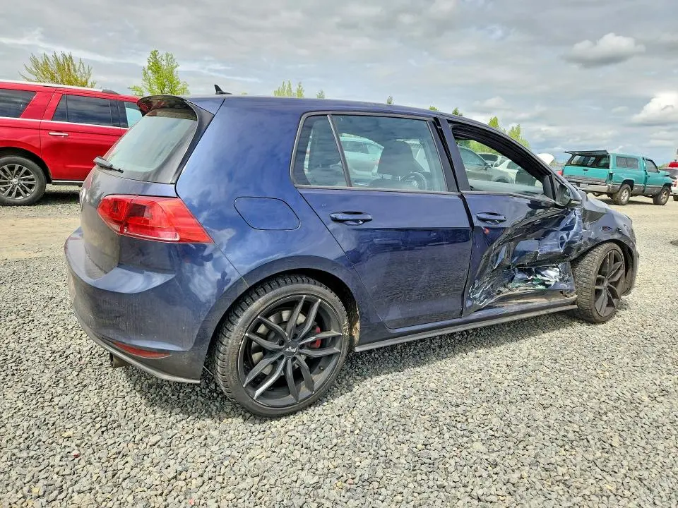 2017 VOLKSWAGEN GTI S  
