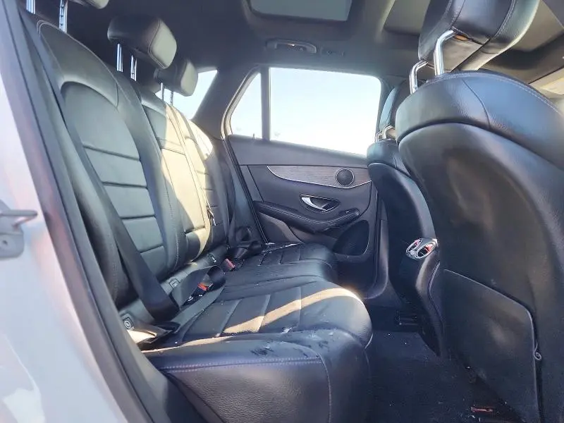 2021 MERCEDES-BENZ GLC 300 4MATIC  