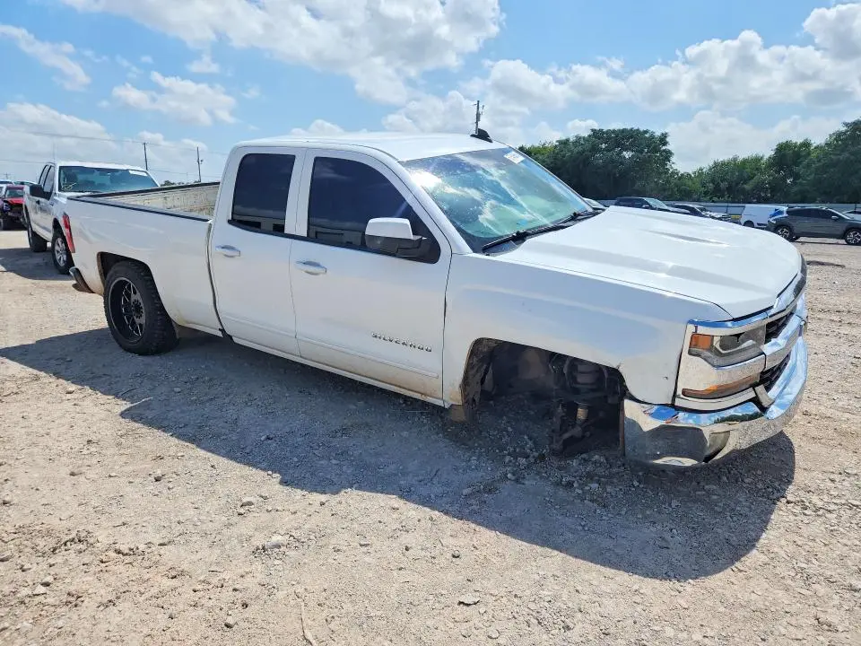 2017 CHEVROLET SILVERADO C1500 LT  