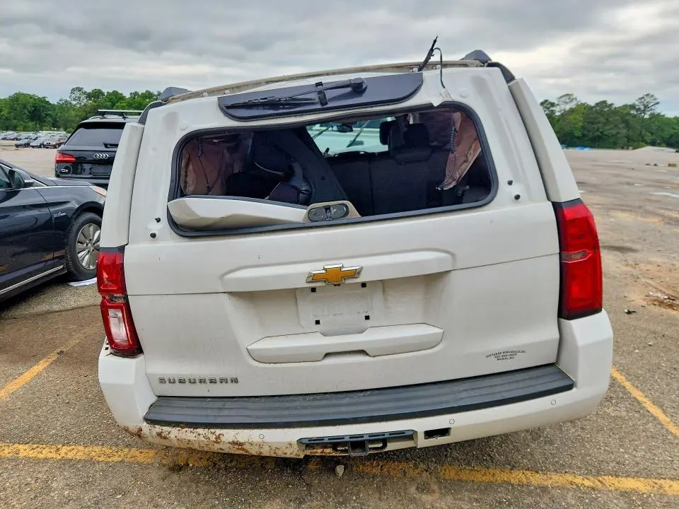 2015 CHEVROLET SUBURBAN C1500 LT  