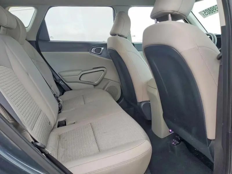 2020 KIA SOUL S  