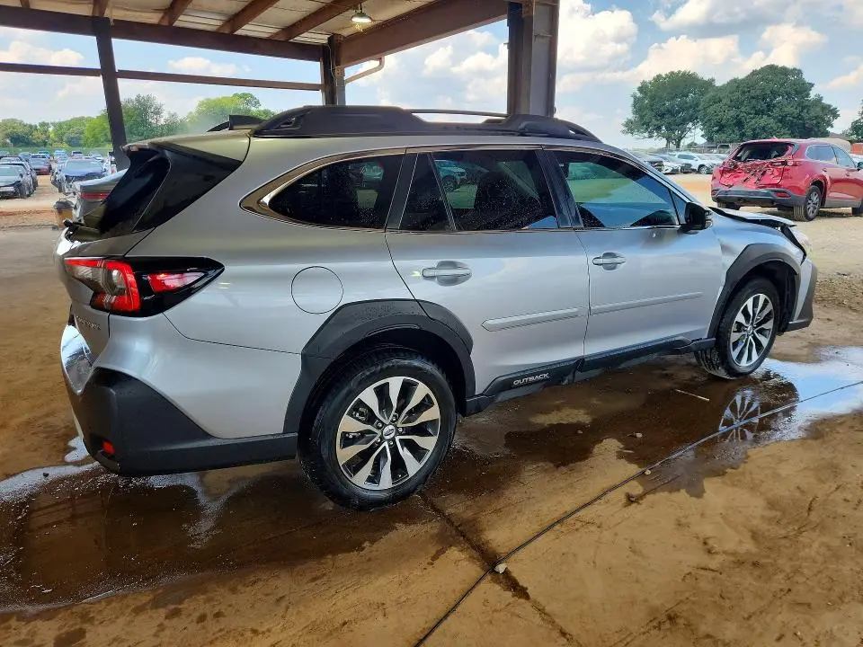 2025 SUBARU OUTBACK LIMITED  