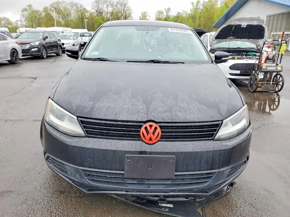 2014 VOLKSWAGEN JETTA SE  
