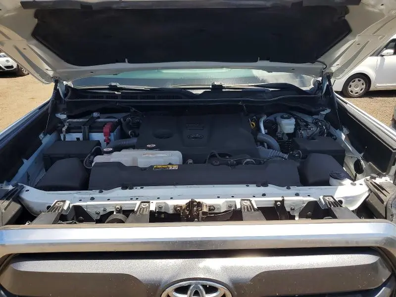 2023 TOYOTA TUNDRA CREWMAX LIMITED  
