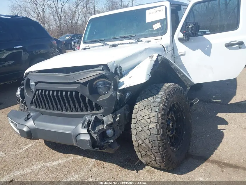 2018 JEEP WRANGLER UNLIMITED SAHARA 4X4