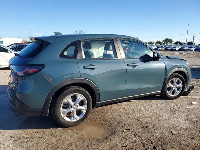 2025 HONDA HR-V LX  