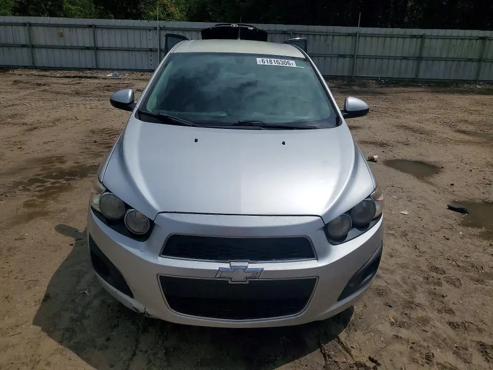 2014 CHEVROLET SONIC LT  