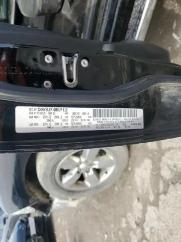 2013 RAM 1500 SLT  