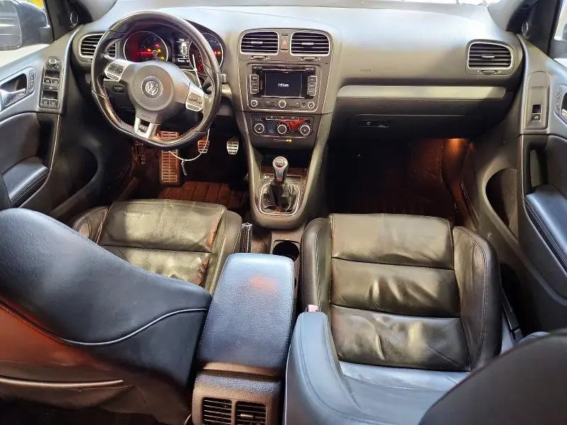 2013 VOLKSWAGEN GTI   