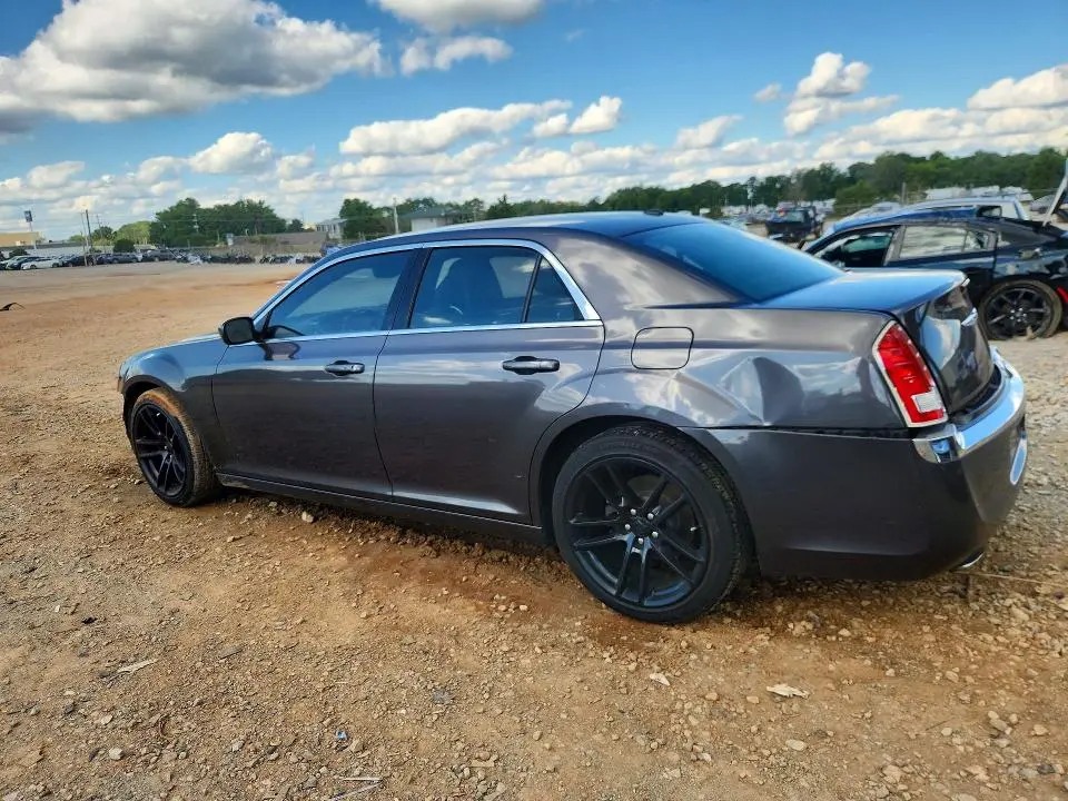 2013 CHRYSLER 300   