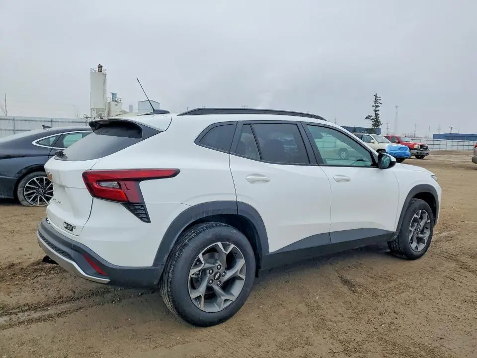 2025 CHEVROLET TRAX 1LT  