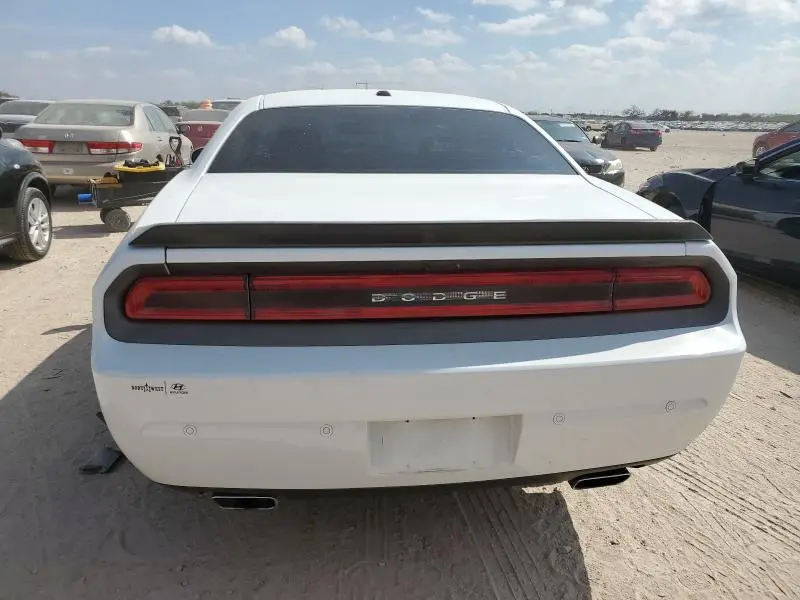 2013 DODGE CHALLENGER SXT  