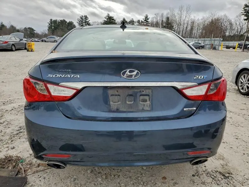 2013 HYUNDAI SONATA SE  