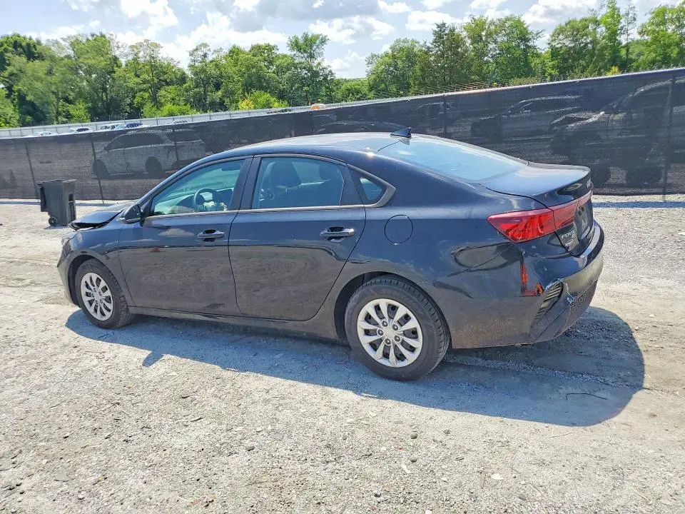 2024 KIA FORTE LX  