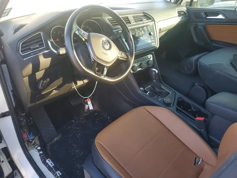 2019 VOLKSWAGEN TIGUAN SE  