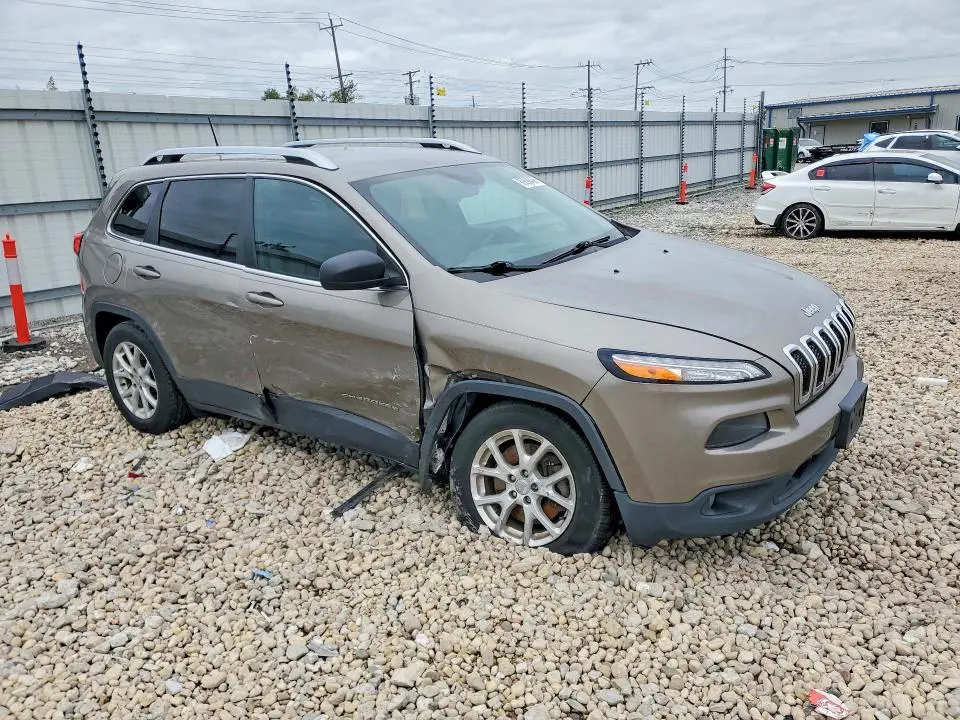 2017 JEEP CHEROKEE LATITUDE  