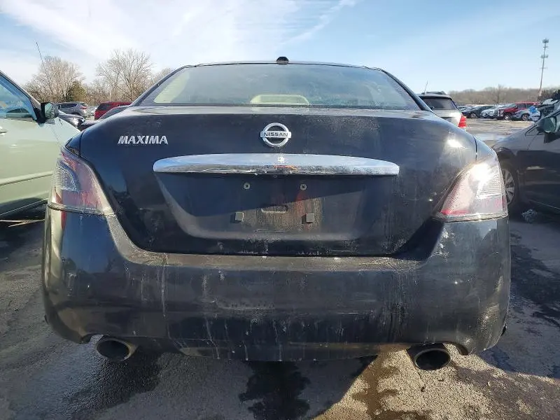 2014 NISSAN MAXIMA S  