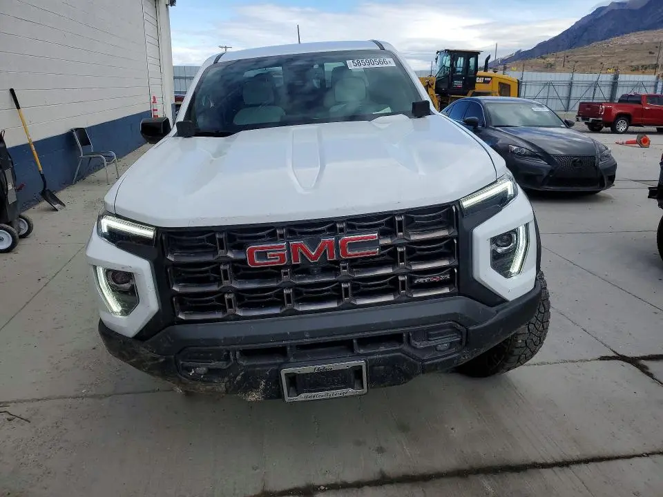 2024 GMC CANYON AT4X  