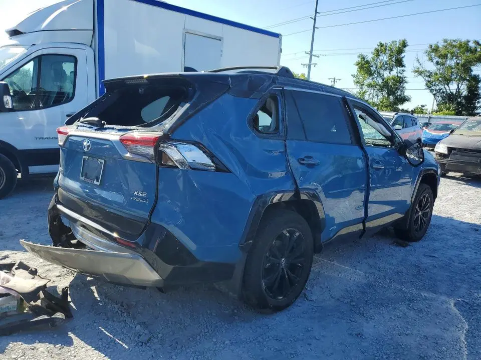 2024 TOYOTA RAV4 XSE  