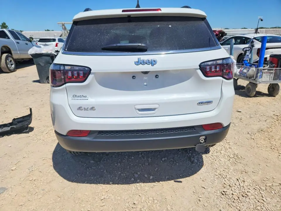 2025 JEEP COMPASS LATITUDE  