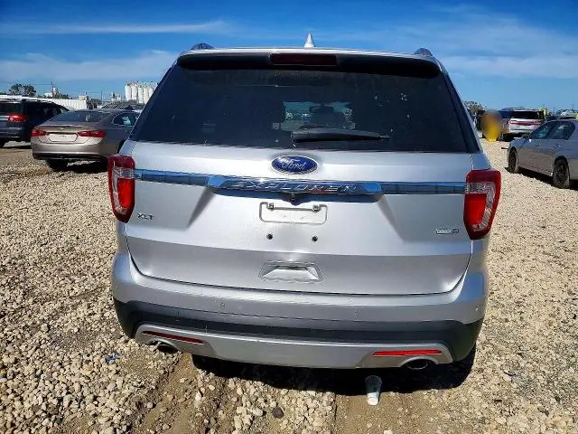 2016 FORD EXPLORER XLT  