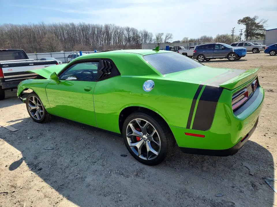 2017 DODGE CHALLENGER SXT  