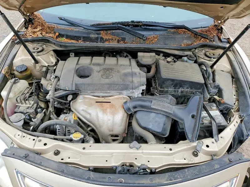 2011 TOYOTA CAMRY LE  