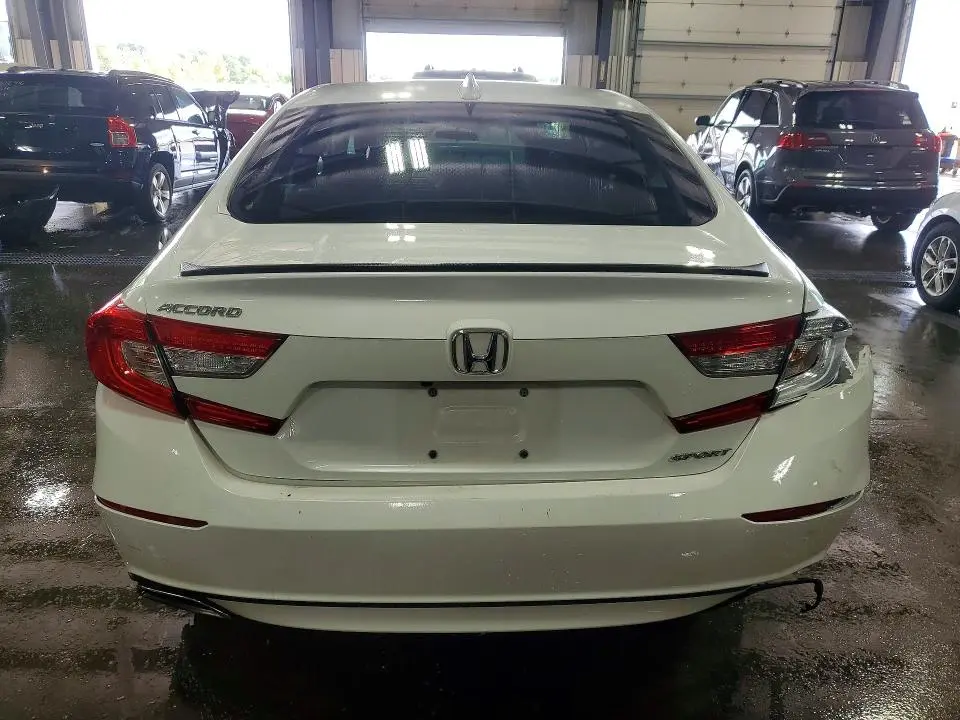 2018 HONDA ACCORD SPORT  