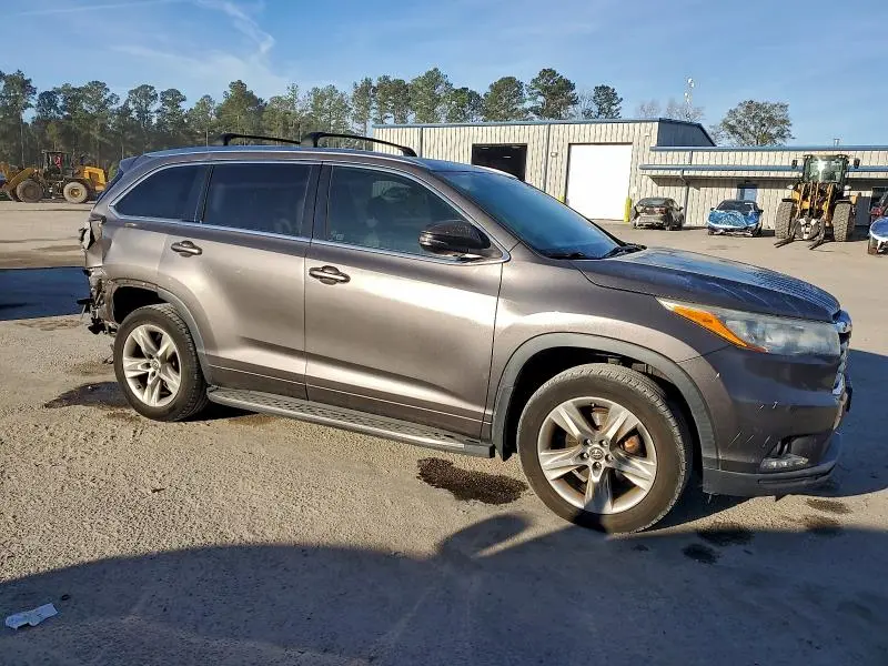 2016 TOYOTA HIGHLANDER LIMITED  