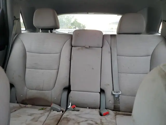 2014 KIA SORENTO LX  