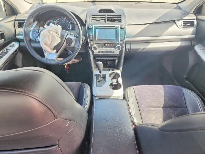 2014 TOYOTA CAMRY SE V6  